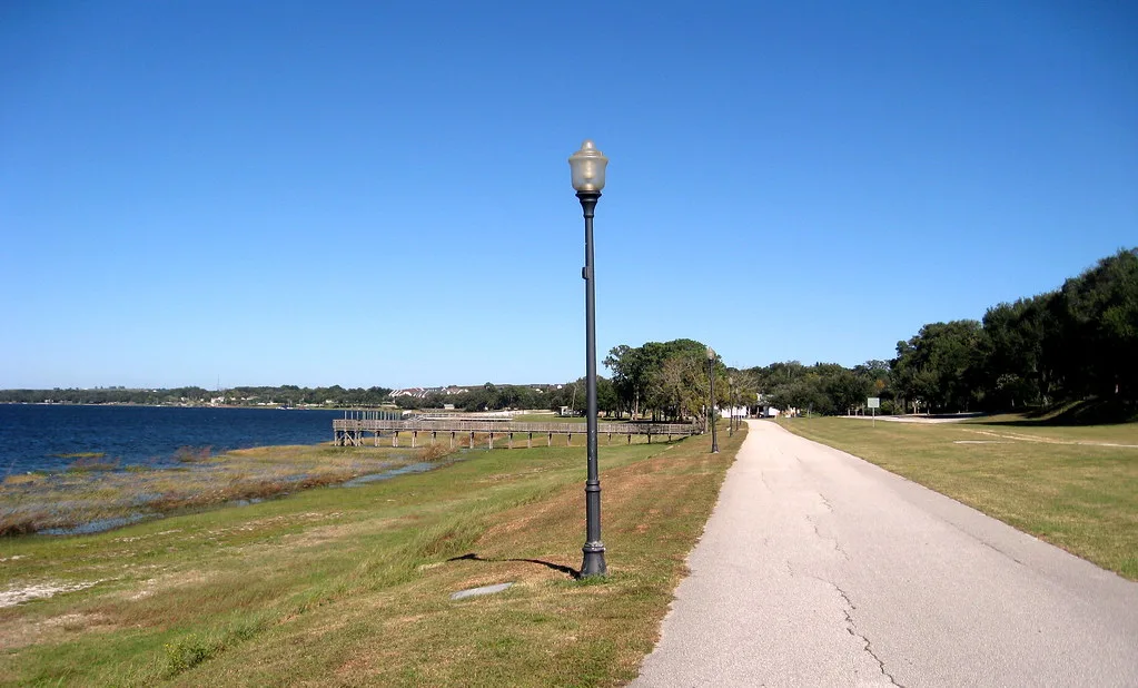 The South Lake Trail along the Lake Minneola waterfront in Clermont, inside the area the draft ordinance covers.