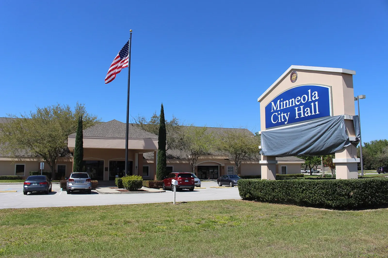 Minneola City Hall, about 5 miles north of Clermont