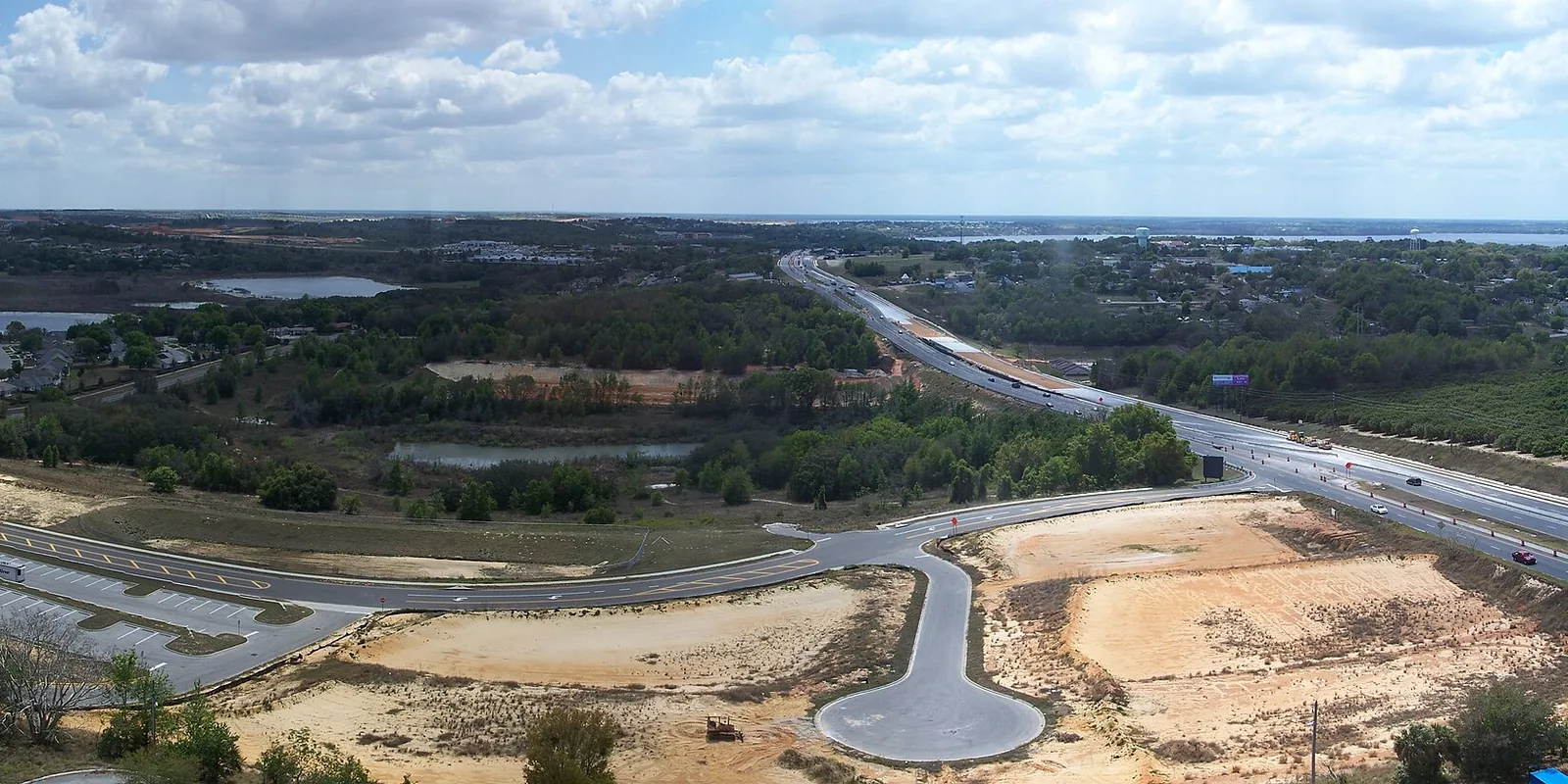 Looking south over Clermont from the top of the Florida Citrus Tower, with U.S. 27 at right