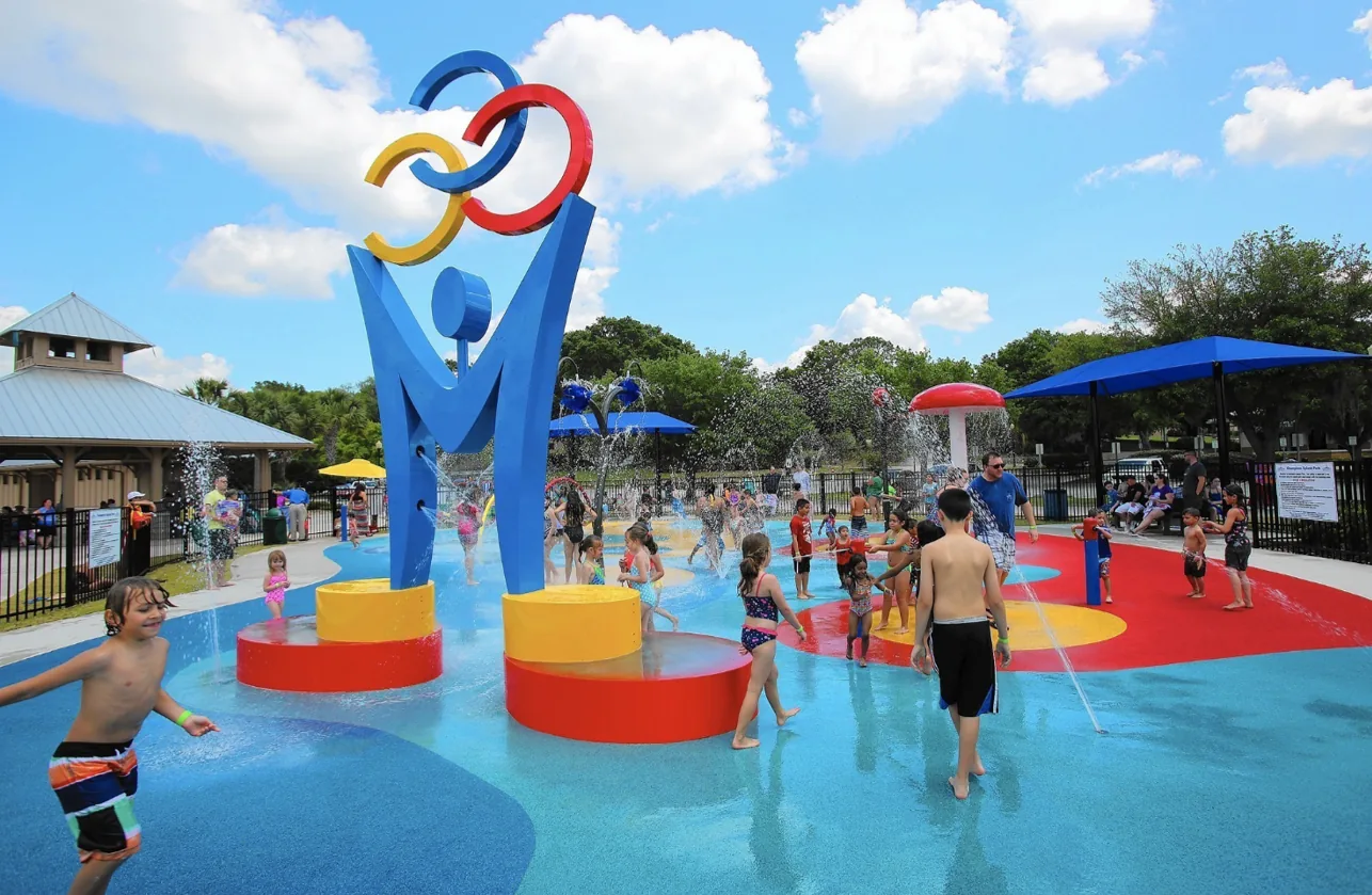 Champions Splash Park at Waterfront Park in Clermont, with the city's Champion figure at its center.